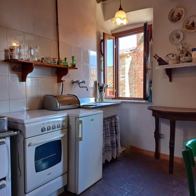 La Casa Del Gallo Radicondoli Eksteriør billede