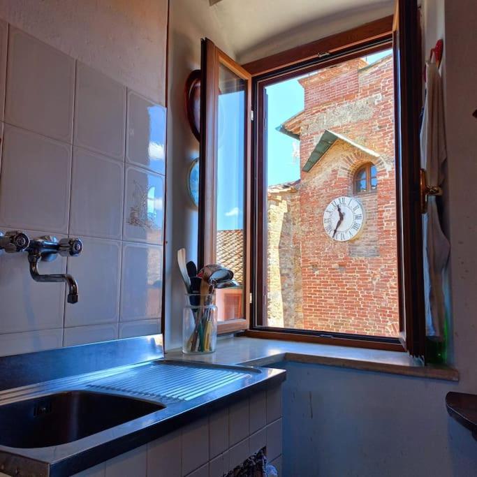 La Casa Del Gallo Radicondoli Eksteriør billede